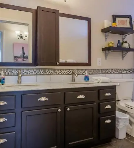 Holiday home Private Paradise With Pool Heater, Spa, Billiards