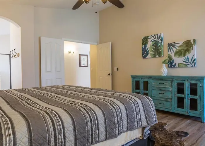 Private Paradise With Pool Heater, Spa, Billiards Avondale