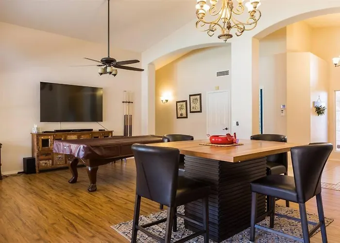 Private Paradise With Pool Heater, Spa, Billiards
